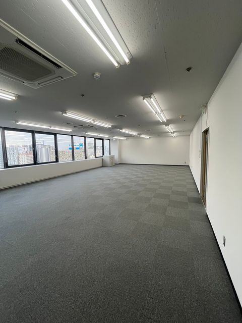 リクルート新大阪 (15).jpg