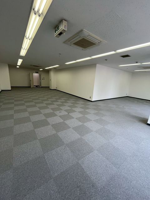 アドーラブル南堀江 (5).jpg