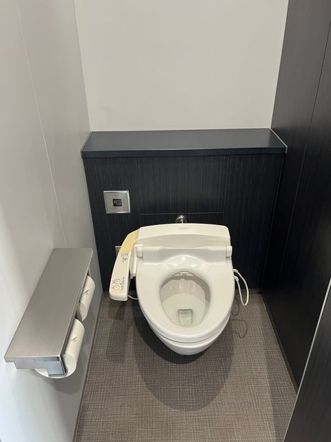 フォーキャスト堺筋本町 (1).jpg