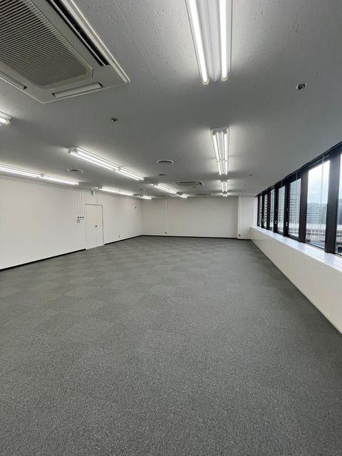 リクルート新大阪 (13).jpg