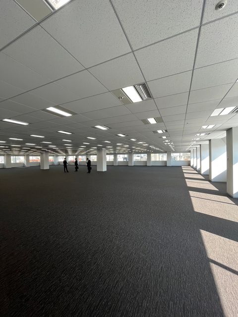 フォーキャスト堺筋本町 (7).jpg