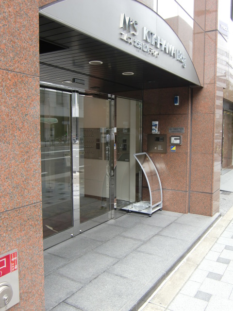 グランクリュ大阪北浜ビル.jpg