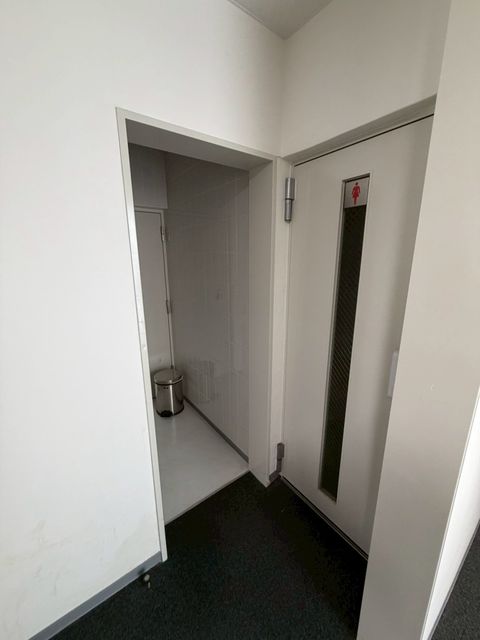 淀屋橋サテライト (21).jpg