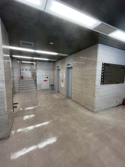 大阪弁護士ビル (5).jpg