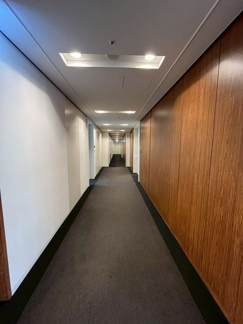 Osaka Metro本町 (4).jpg