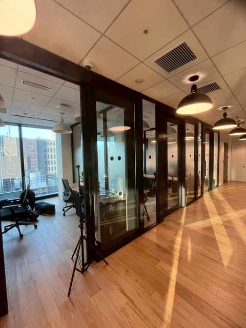 WeWork(本町ガーデンシティテラス) (12).jpg