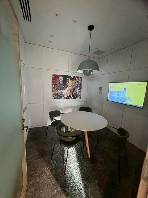 WeWork(本町ガーデンシティテラス) (9).jpg