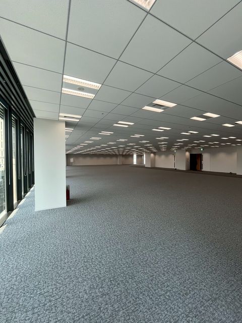 PMO EX 本町 (19).jpg