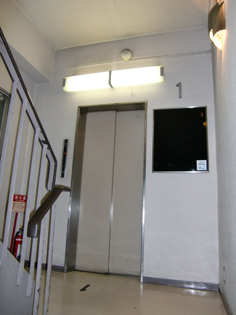 南船場大阪産業ビル (1).jpg