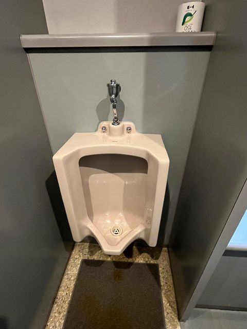 なにわ筋中央 (2).jpg