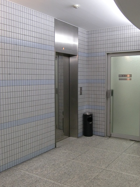 砂糖会館ビル (2).jpg