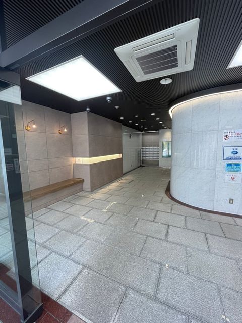 Auroraビル新大阪 (13).jpg