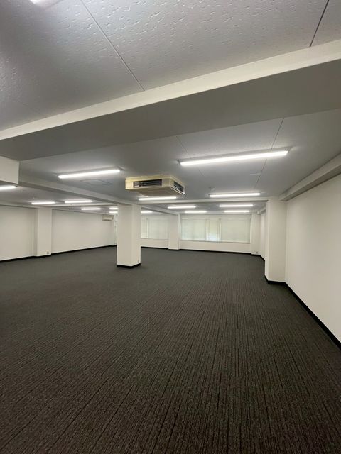 トヤマビル東館 (3).jpg