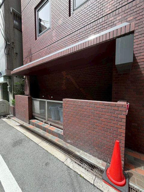 北ビル1号館 (1).jpg