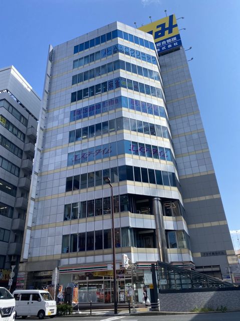 プラザ梅田ビル 外観.jpg