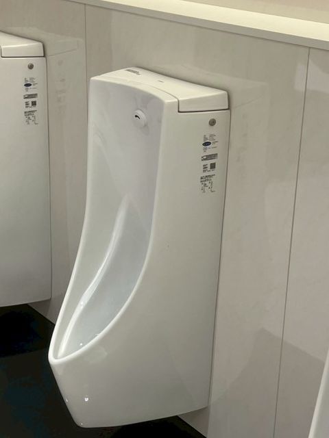 SYNASIA本町ビル (9).jpg