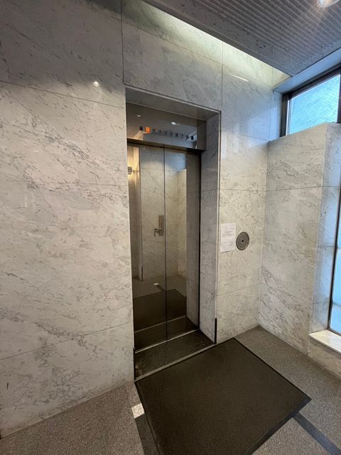 なにわ筋中央 (12).jpg