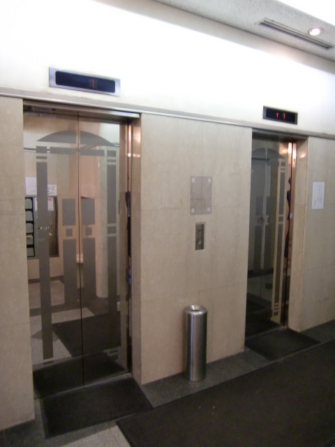 堺筋ビル (2).jpg