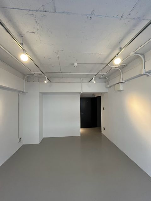 RE-017 (12).jpg