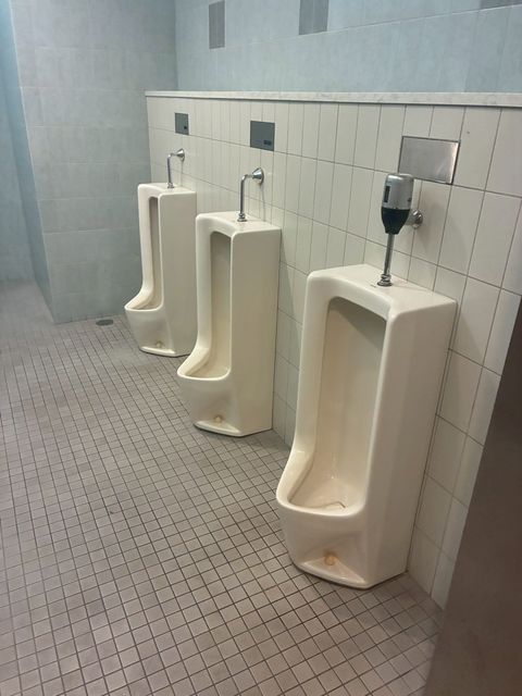 和泉中央駅ビル (4).jpg