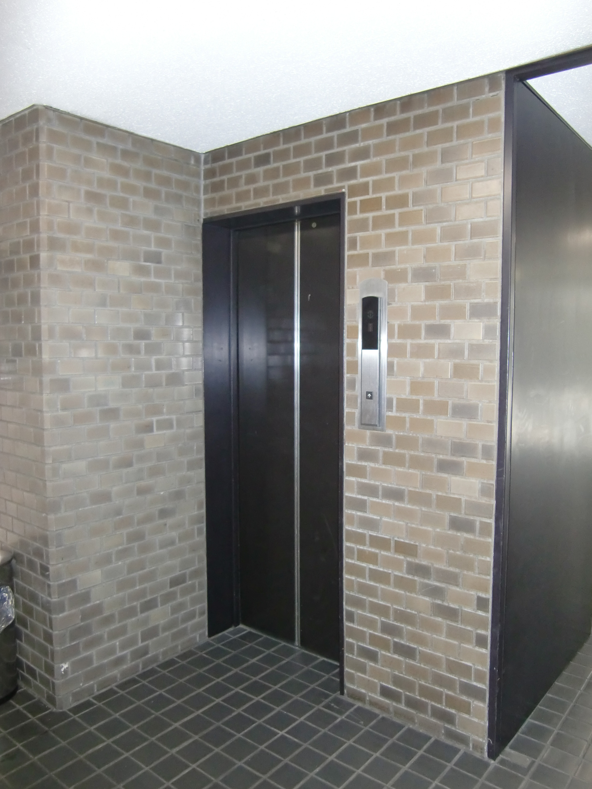 勝本ビル (2).jpg