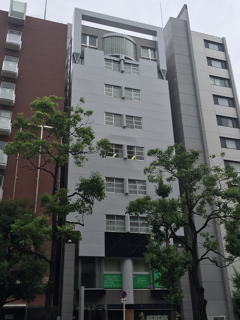 ウエストビル 外観.JPG