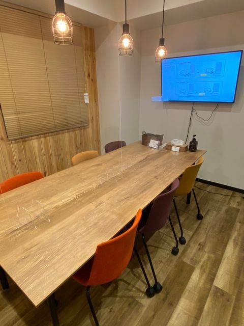 LINE_ALBUM_Biz Miix_220218_0.jpg