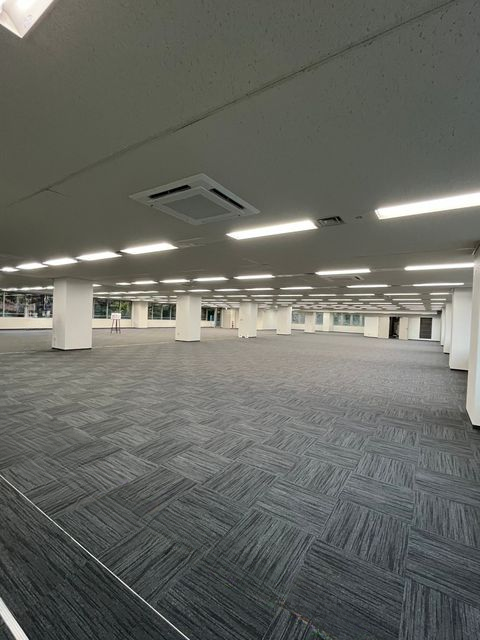 箕面千里ビル (12).jpg