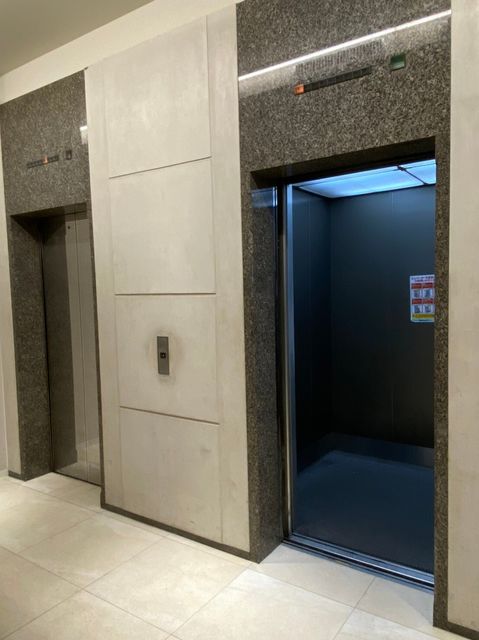 LUCID SQUARE UMEDA_200410_0009.jpg