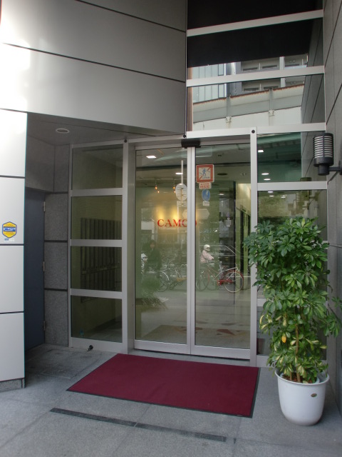 トリシマオフィスワンビル (1).jpg