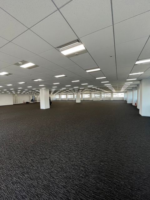 フォーキャスト堺筋本町 (6).jpg