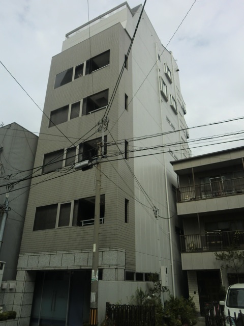イシモトビル外観.jpg