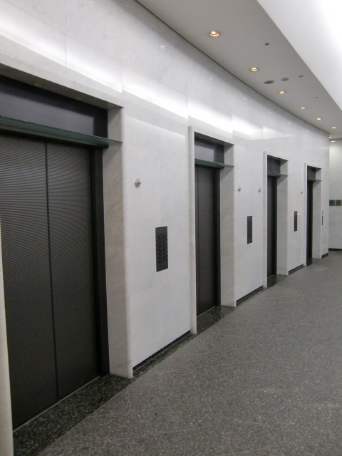 NMプラザ御堂筋ビル (2).jpg