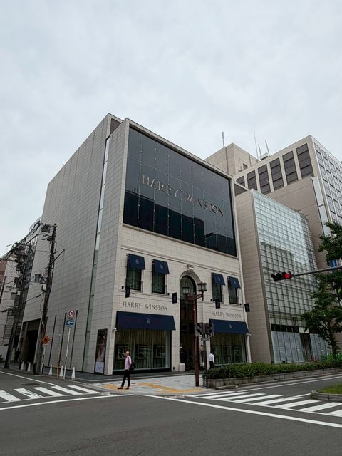 JMFビル御堂筋01外観.jpg
