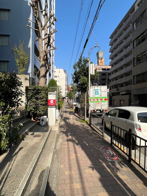 大阪板倉ビル (2).jpg