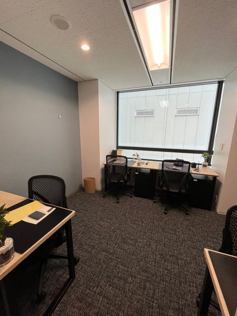 EXPERT OFFICE 大阪梅田 (10).jpg