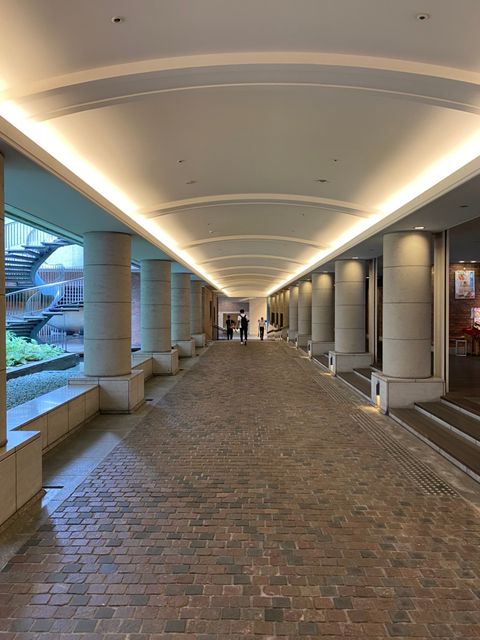 マルイト西梅田ビル 地下道1.jpg