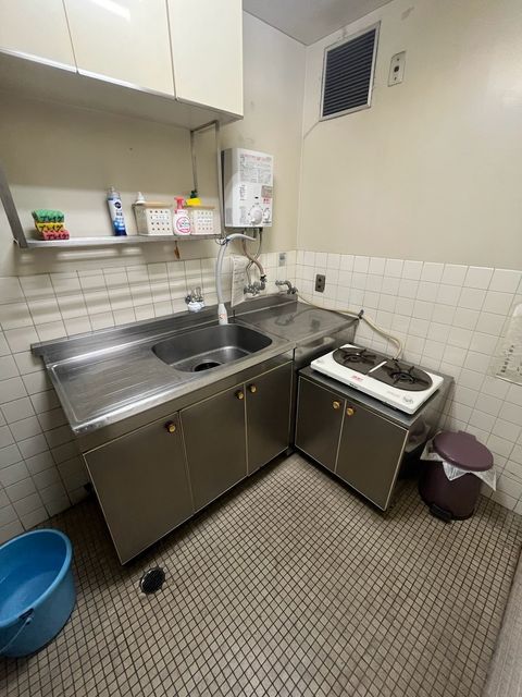 京橋大発ビル (8).jpg