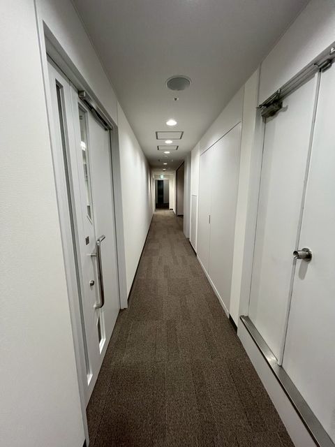 難波御堂筋ウエスト (10).jpg