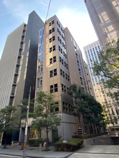 淀屋橋NAOビル　外観.JPG