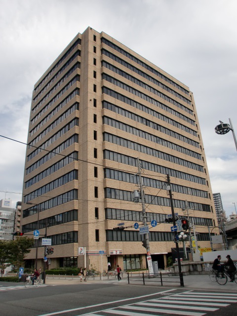 大阪JAビル外観.jpg