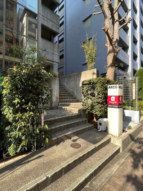 大阪板倉ビル (9).jpg