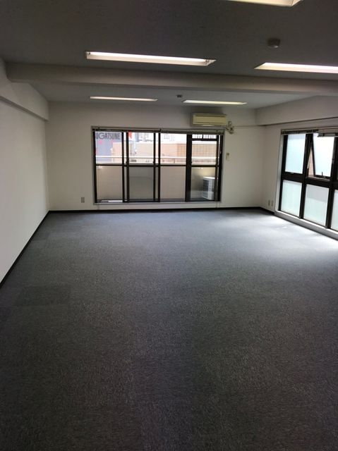 ニューライフ大手前参番館_190604_0014.jpg