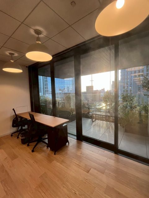 WeWork(本町ガーデンシティテラス) (18).jpg