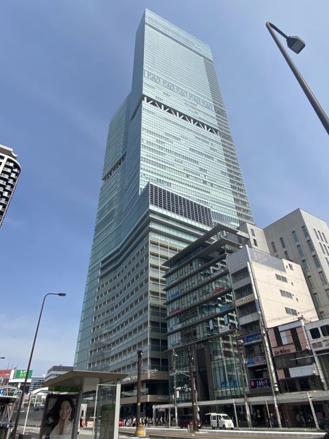 あべのハルカス 外観.jpg