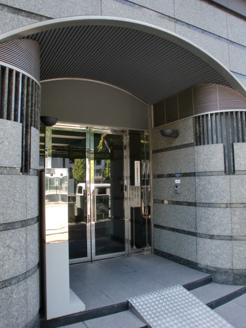 銀泉新大阪ビル (1).jpg