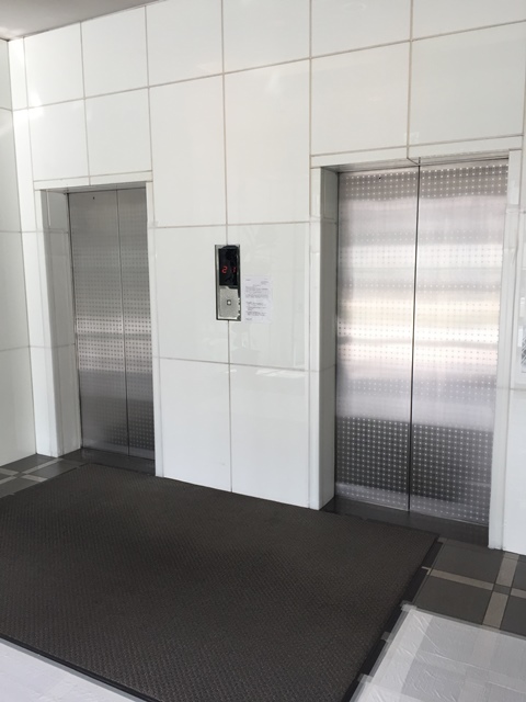 ナンバ辻本ニッセイビル (3).JPG