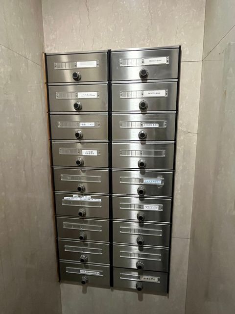 三羽鶴ビル (19).jpg