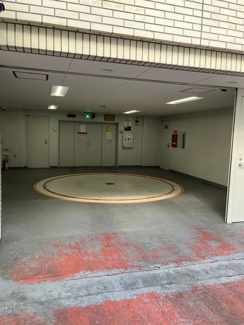 井門江坂駅前ビル (2).jpg