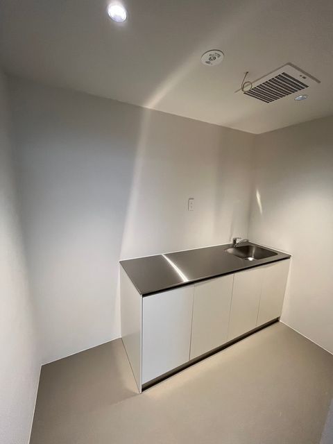 日生ビル東館 5階 (2).jpg